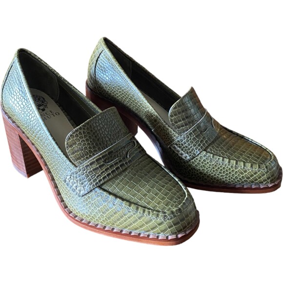 VINCE CAMUTO Carigina Leather Green Loafer Size 8 - Picture 1 of 11